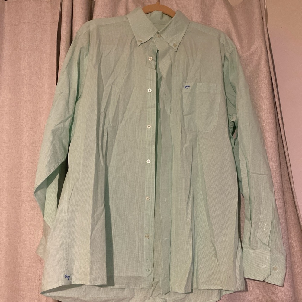 Men's Green Button-Down Shirt